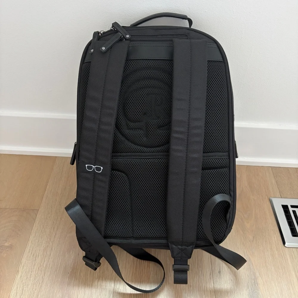 Robert Graham Cache L Series Backpack Black Laptop Travel Bag NWT MSRP $228